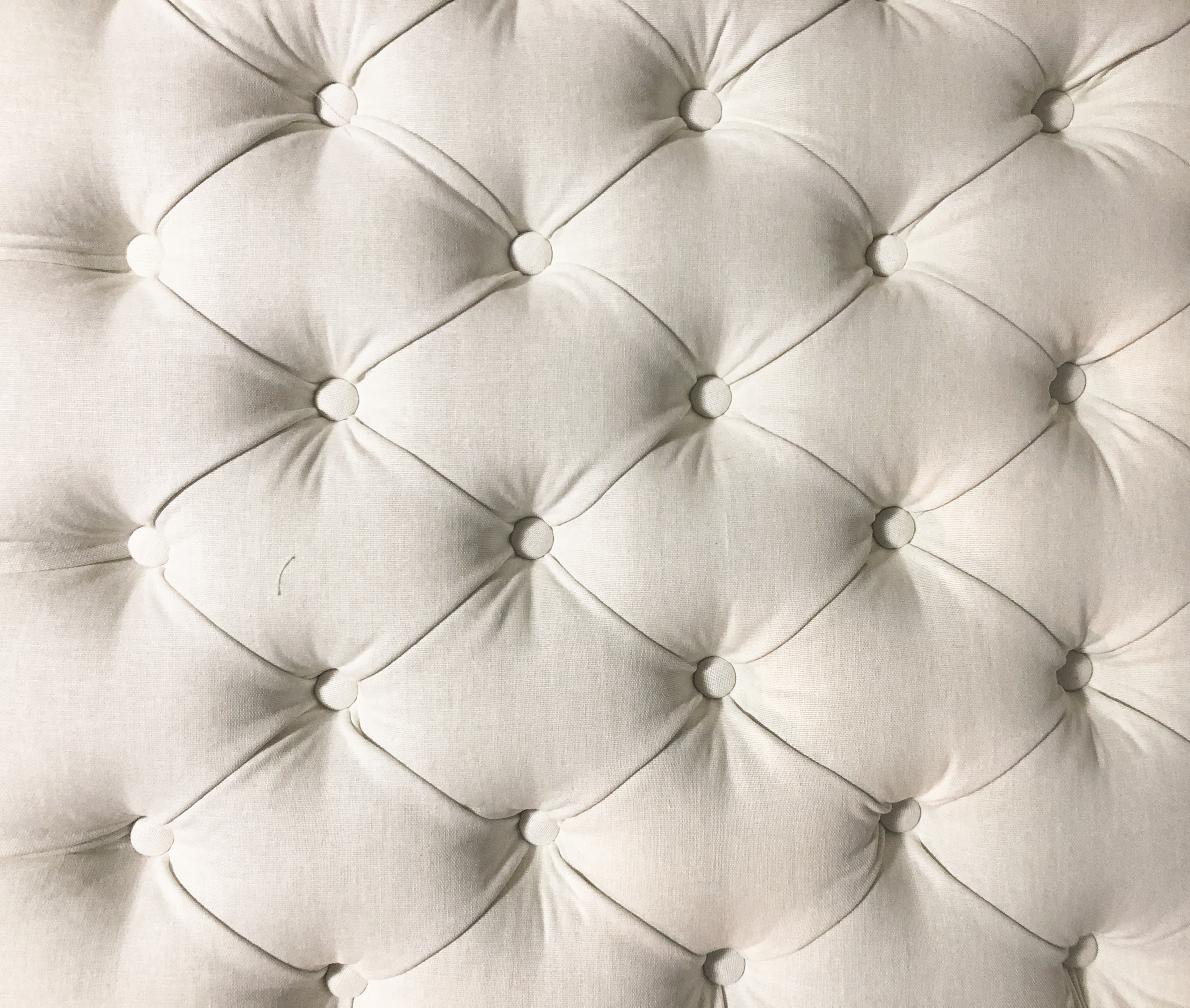 5 Gorgeous Upholstered Tufted Headboards - The Handcrafted Haven